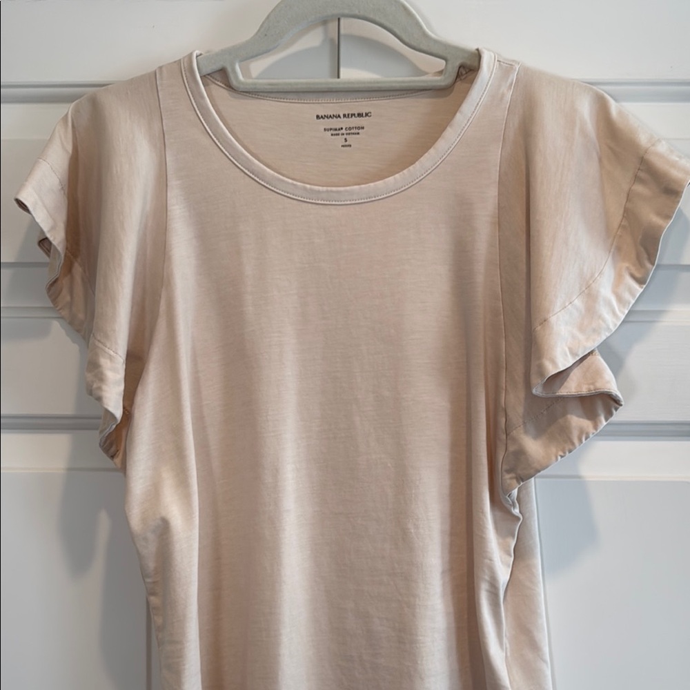 Banana Republic Cream Cap Sleeve Ruffled Tee Size Petite S